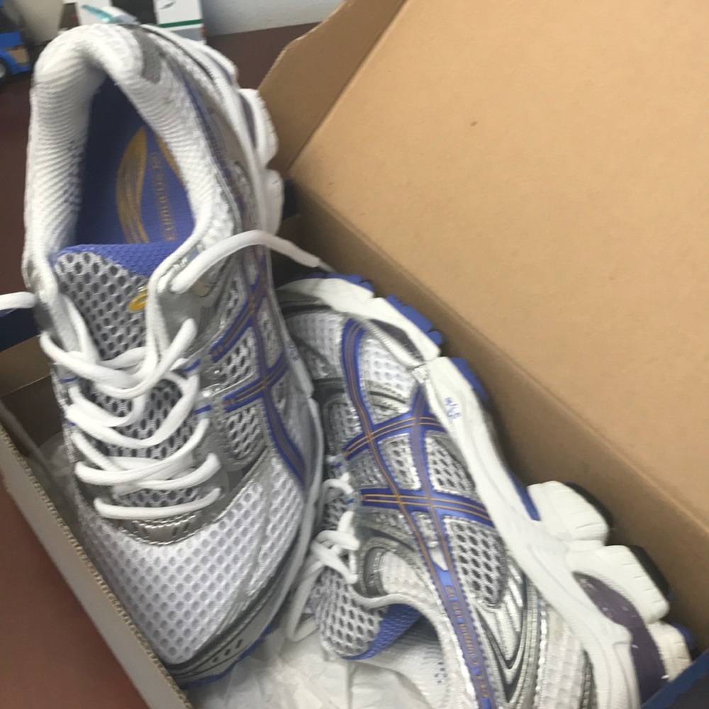 ASICS tennis shoes